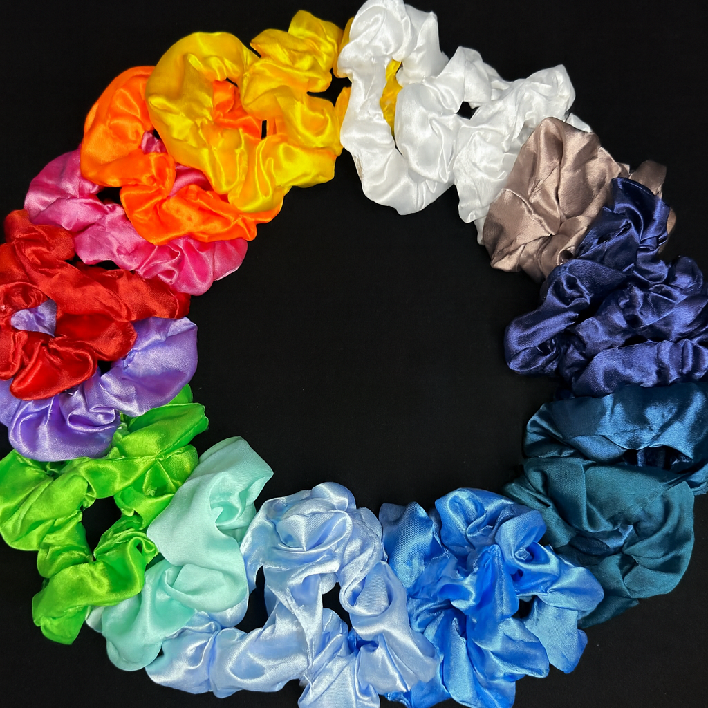 Saténová gumička malá